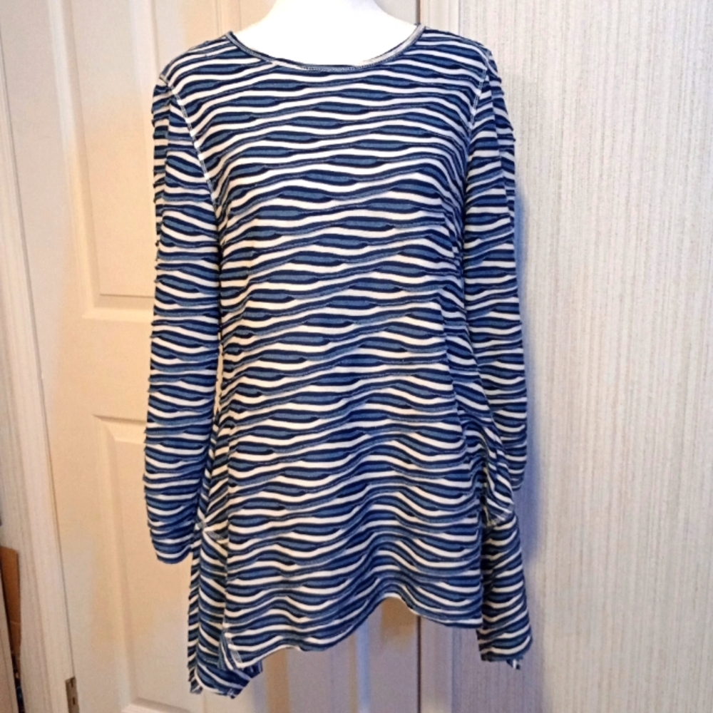 Multiples Women's Size M Rayon Blend Tunic Top Blue High Low Ruched Sleeves LNC